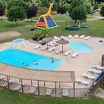 4 Pers Avec Terrasse Et Cuisine Equipee - Api-1-52-402 * Naucelle