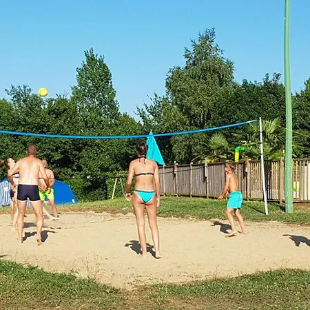 4 Pers Avec Terrasse Et Cuisine Equipee - Api-1-52-402 Kemping