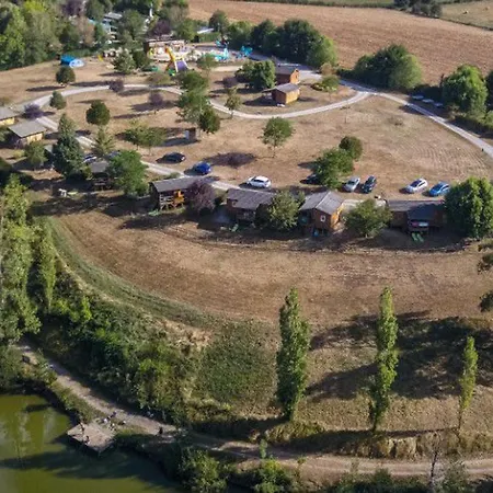 Kemping 4 Pers Avec Terrasse Et Cuisine Equipee - Api-1-52-402