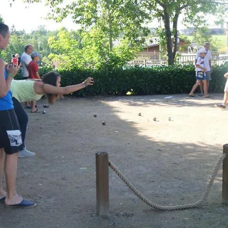 Campsite 4 Pers Avec Terrasse Et Cuisine Equipee - Api-1-52-402 Naucelle